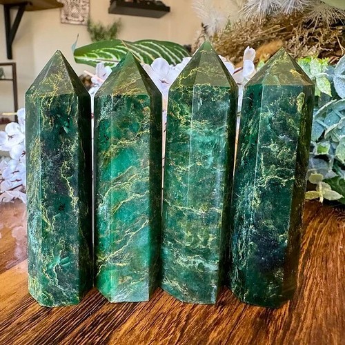Natural emerald crystal - natural,
