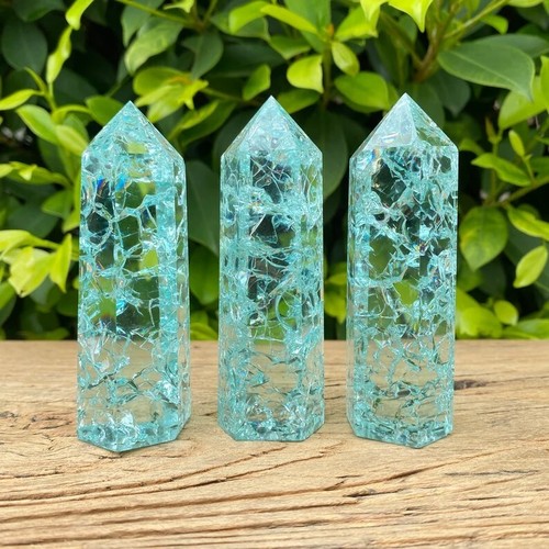 Blue crackle quartz - blue,